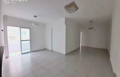 Imagem: O apartamento possui 3 Dormitórios, 2 Banheiros, 2 Vagas na