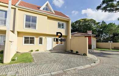 Imagem: A casa em condomínio possui 3 Dormitórios, 3 Banheiros, 2