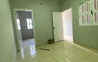 Imagem: A casa possui 2 Dormitórios, 1 Banheiro, 60m² de Área e