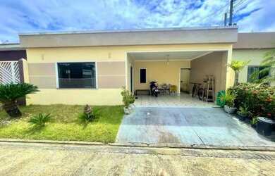 Imagem: A casa em condomínio possui 3 Dormitórios, 3 Banheiros e 3