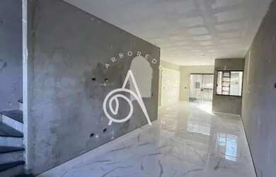 Imagem: A casa possui 3 Dormitórios, 3 Banheiros, 2 Vagas na garagem