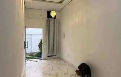 Imagem 3: Casa a Venda no Parque 10 com piscina