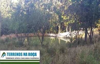 Imagem 16: Sitio em Crucilândia/MG, com nascente e lagoa, casa nova grande ótimo...