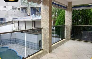 Imagem 8: Linda Casa no Marajoara contendo 06 quartos com ar ,sendo suíte master...