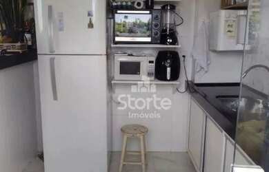 Imagem 2: Apartamento com marcenaria de 2 dormitórios à venda, 70m² por R$ 550.000...