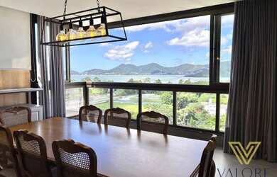 Imagem: O apartamento possui 3 Dormitórios, 5 Banheiros, 2 Vagas na