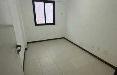 Imagem 5: Rua Carmen Miranda Pituba 2/4 com suíte