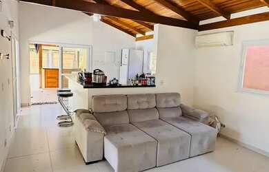 Imagem 13: Imóvel para aluguel e venda tem 200 metros quadrados com 4 quartos