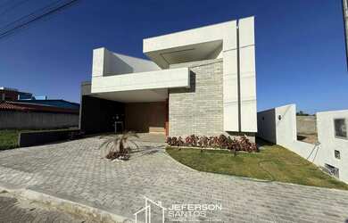 Imagem: A casa em condomínio possui 3 Dormitórios, 3 Banheiros, 4