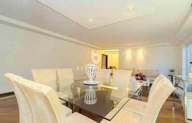 Imagem 4: Casa para Locação com 3 Quartos, sendo 1 suíte, 5 vagas de garagem...