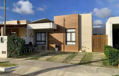 Imagem: A casa em condomínio possui 2 Dormitórios, 2 Banheiros, 2