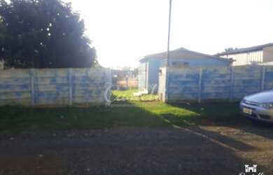 Imagem: A casa possui 2 Dormitórios, 1 Banheiro, 85m² de Área e