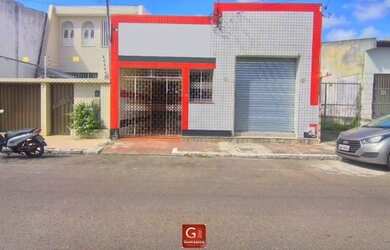 Imagem: O depósito possui 459m² de Área e está localizado em Centro