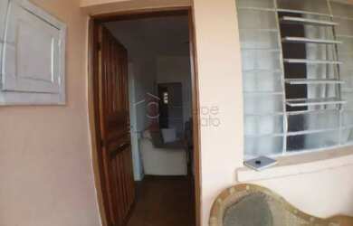 Imagem 4: Casa Padrão em Jundiaí. Varanda, Área de serviço, 209m² de Áreae1...