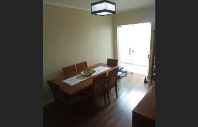 Imagem 4: Casa Padrão em Jundiaí. Piscina, Churrasqueira, Área de serviçoe214m²...