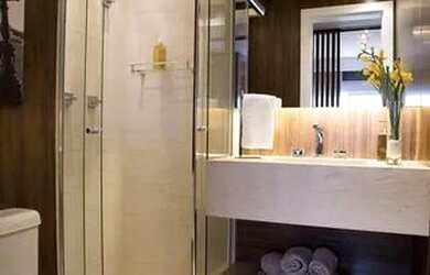 Imagem: O apartamento possui 2 Dormitórios, 1 Banheiro, 1 Vaga na garagem