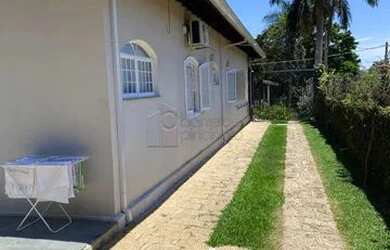 Imagem 5: Casa Padrão em Jundiaí. 256m² de Área, 2 Vagas na garageme3 Dormitórios