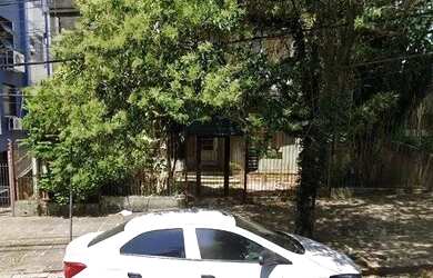 Imagem: O terreno possui 355m² de Área e está localizado em Auxiliadora