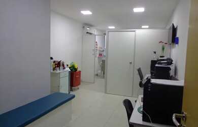 Imagem: O depósito possui 1 Vaga na garagem e 44m² de Área e está