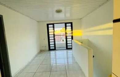 Imagem: O apartamento possui 1 Dormitório, 1 Banheiro, 48m² de Área