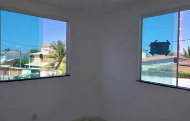 Imagem: A casa em condomínio possui 3 Dormitórios, 2 Banheiros e está