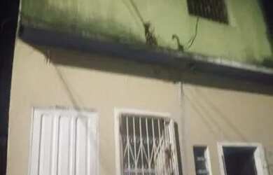 Imagem: A casa possui 2 Dormitórios, 1 Banheiro e 60m² de Área e