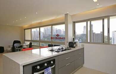 Imagem: O apartamento possui 4 Dormitórios, 4 Banheiros, 4 Vagas na