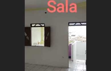 Imagem: A casa para alugar possui 2 Dormitórios, 2 Banheiros e 80m²