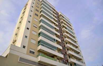 Imagem: O apartamento possui 3 Dormitórios, 2 Banheiros, 1 Vaga na