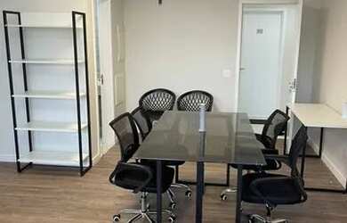 Imagem: O depósito possui 1 Vaga na garagem, 37m² de Área, Imóvel