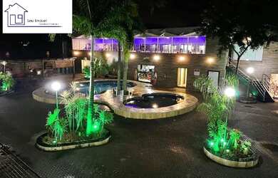 Imagem: O apartamento possui 1 Dormitório, 1 Banheiro, 2 Vagas na garagem