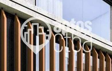 Imagem: A casa possui 3 Dormitórios, 4 Banheiros, 2 Vagas na garagem