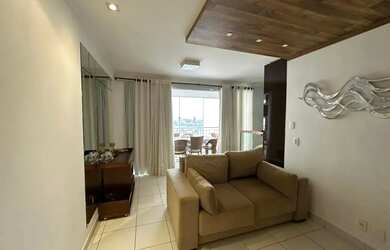 Imagem: O apartamento possui 2 Dormitórios, 2 Banheiros, 1 Vaga na