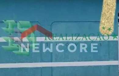 Imagem: A casa possui 3 Dormitórios, 1 Banheiro, 2 Vagas na garagem