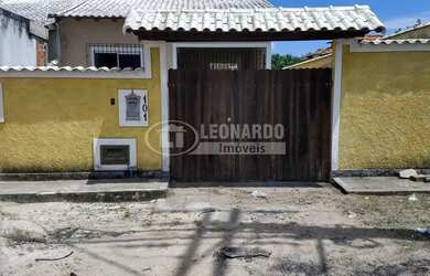 Imagem: A casa possui 1 Dormitório, 1 Banheiro, 2 Vagas na garagem