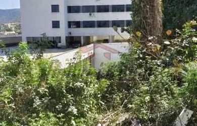 Imagem: O terreno possui 960m² de Área e está localizado em Tanque