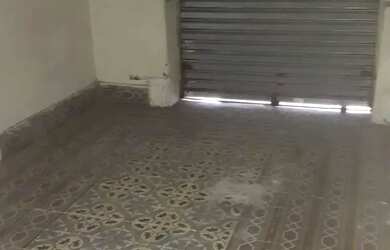 Imagem: A casa possui 5 Dormitórios, 3 Banheiros, 200m² de Área e