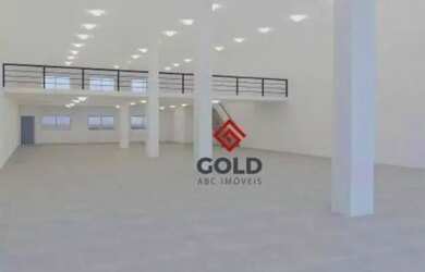 Imagem: O depósito possui 5 Vagas na garagem, 774m² de Área e está