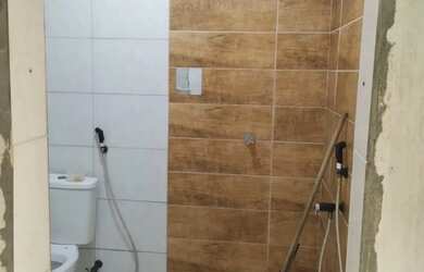 Imagem: A casa possui 1 Dormitório, 1 Banheiro e está localizado