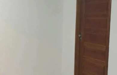 Imagem: A casa possui 1 Dormitório, 1 Banheiro, 40m² de Área e está