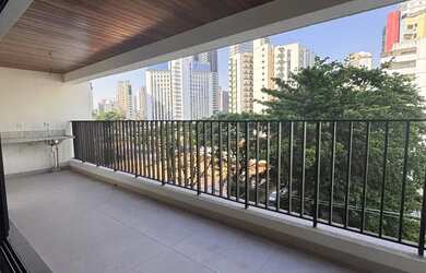 Imagem: O apartamento possui 3 Dormitórios, 4 Banheiros, 2 Vagas na