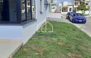 Imagem: A casa em condomínio possui 2 Dormitórios, 3 Banheiros, 2