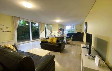 Imagem: A casa em condomínio possui 4 Dormitórios, 4 Banheiros, 1