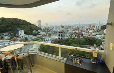 Imagem: O apartamento possui 2 Dormitórios, 2 Banheiros, 1 Vaga na