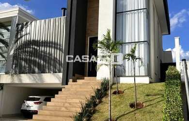 Imagem: A casa em condomínio à venda possui 3 Dormitórios, 5 Banheiros