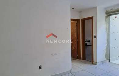 Imagem: O apartamento possui 2 Dormitórios, 2 Banheiros, 2 Vagas na