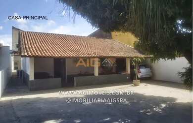 Imagem: A casa possui 3 Dormitórios, 5 Banheiros, 1 Vaga na garagem