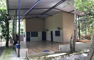 Imagem: O terreno possui 450m² de Área Privada e está localizado