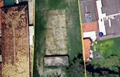 Imagem: O terreno possui 460m² de Área e está localizado em Colubande