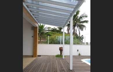 Imagem 5: casa frente para o mar com piscina